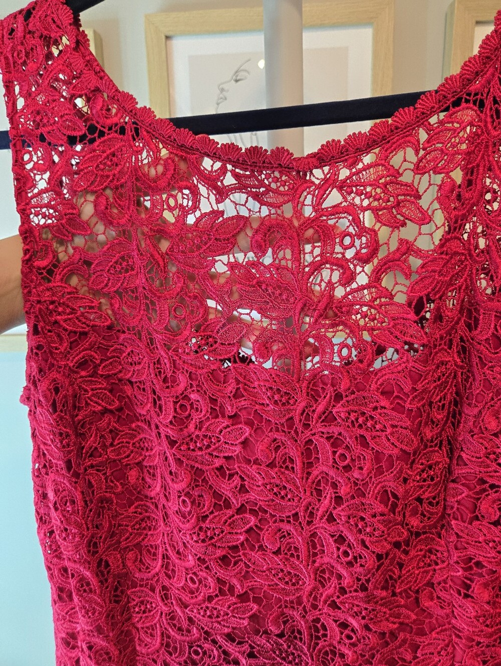 🔥NWT WHBM Gorgeous Red/Fuchsia Lace Midi Dress - Picture 4 of 16